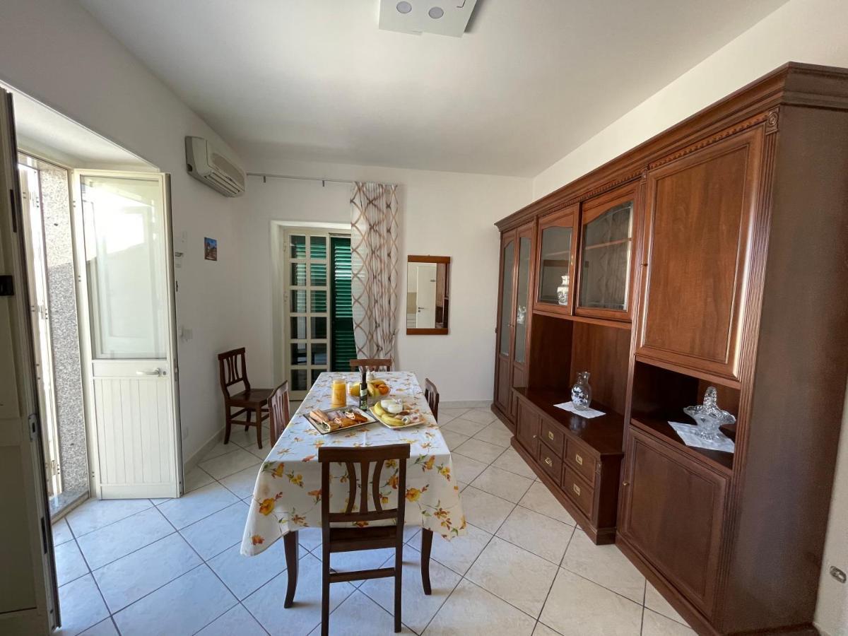 Casa Crispi Hotel Noto Luaran gambar