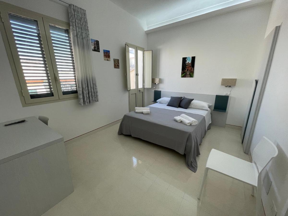 Casa Crispi Hotel Noto Luaran gambar