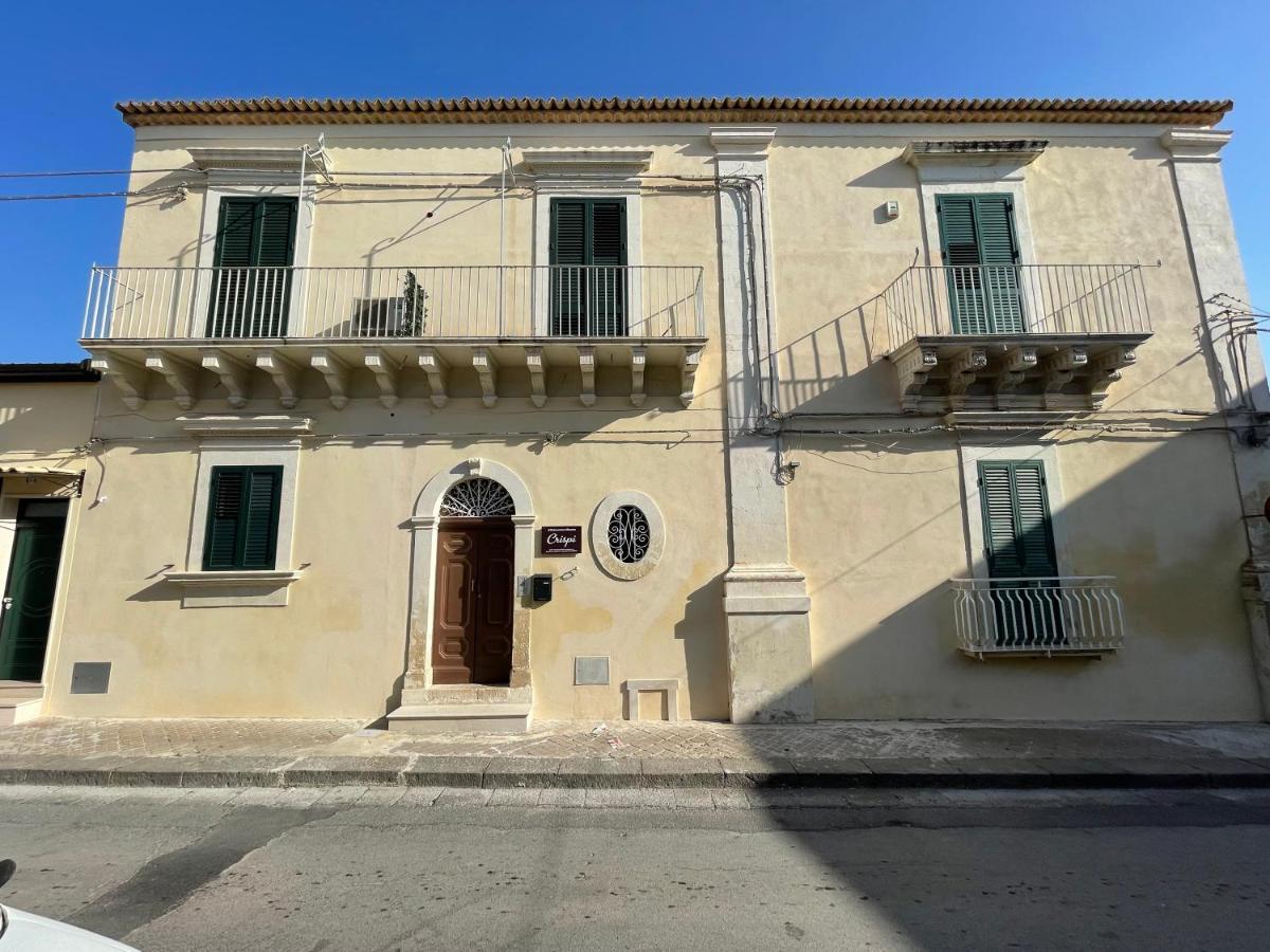 Casa Crispi Hotel Noto Luaran gambar